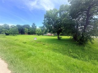 3307 Texas Avenue, Dickinson, TX 77539