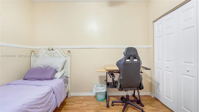 1884 SE 19th St, Homestead, FL 33035