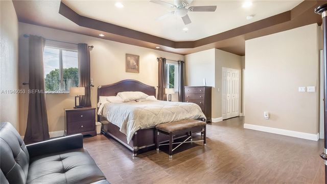 1884 SE 19th St, Homestead, FL 33035