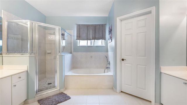 1884 SE 19th St, Homestead, FL 33035