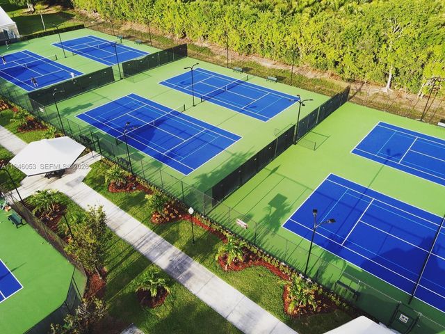 1884 SE 19th St, Homestead, FL 33035