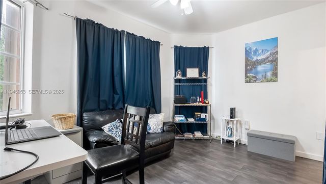 1884 SE 19th St, Homestead, FL 33035