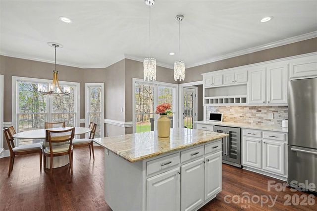 9800 Moody Court, Harrisburg, NC 28075