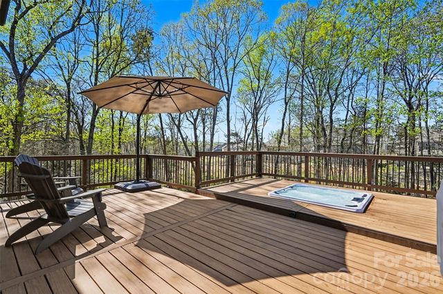 9800 Moody Court, Harrisburg, NC 28075