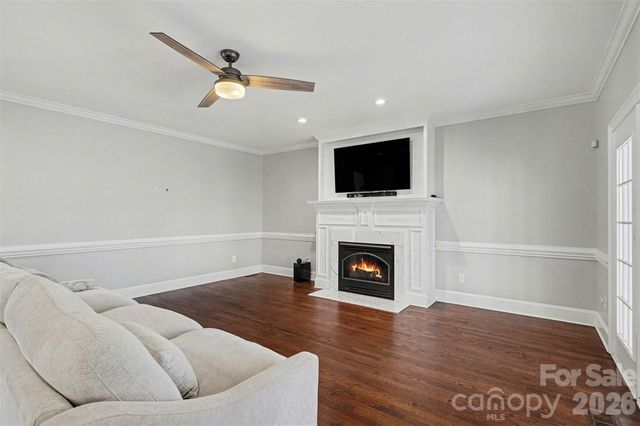 9800 Moody Court, Harrisburg, NC 28075