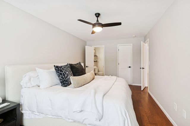 4400 Upton Avenue S 102, Minneapolis, MN 55410