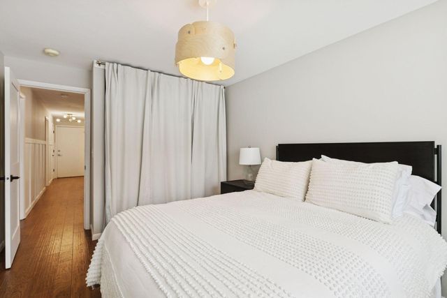 4400 Upton Avenue S 102, Minneapolis, MN 55410