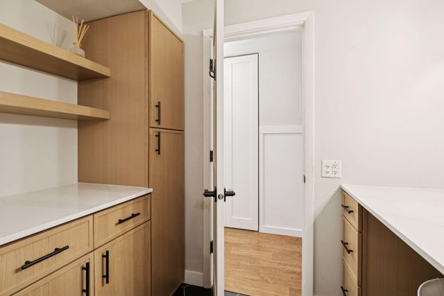 4400 Upton Avenue S 102, Minneapolis, MN 55410