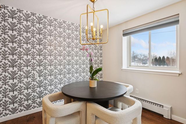 4400 Upton Avenue S 102, Minneapolis, MN 55410