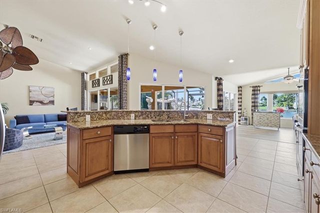 3614 SE 21st AVE, Cape Coral, FL 33904