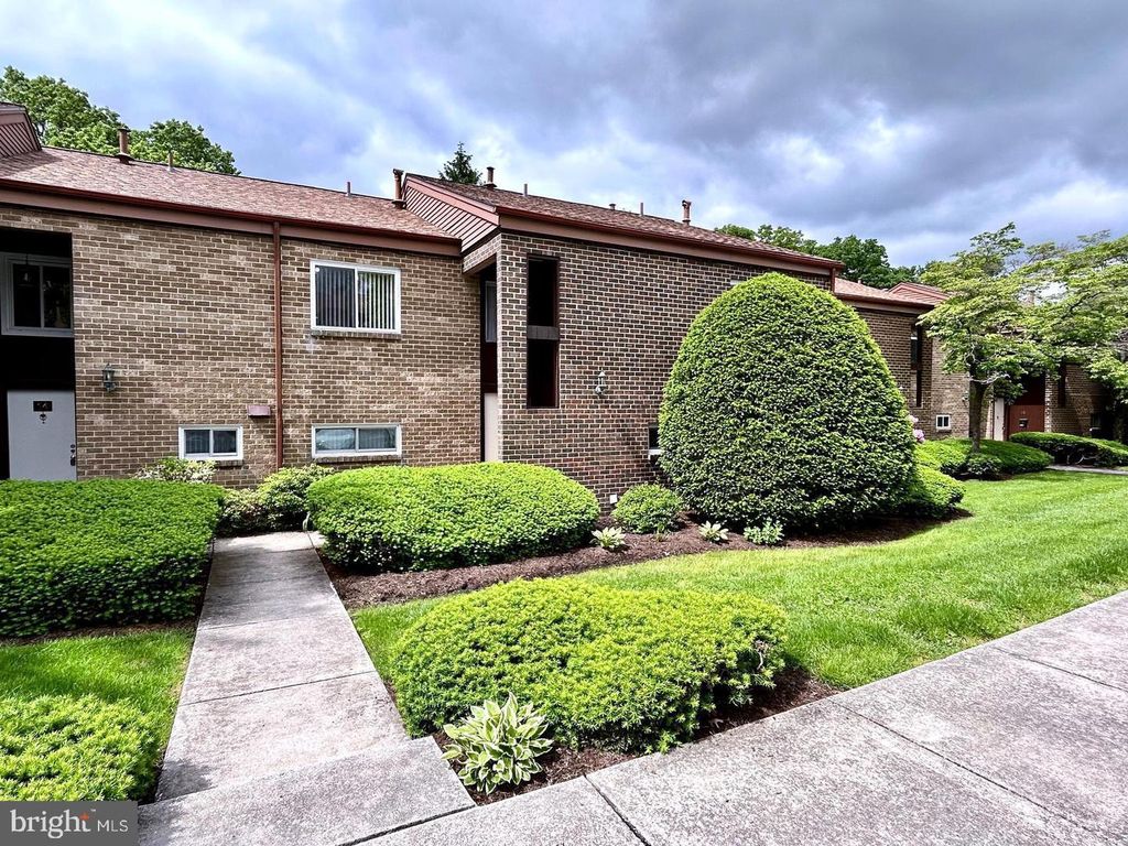 15 CAMPBELL PLACE, Camp Hill, PA 17011