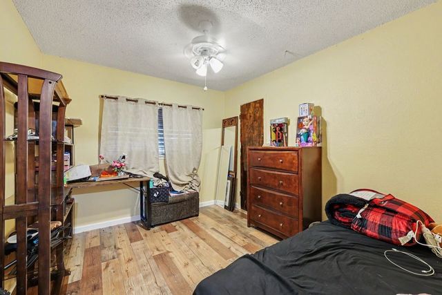2721 Allencrest Dr, Corpus Christi, TX 78415