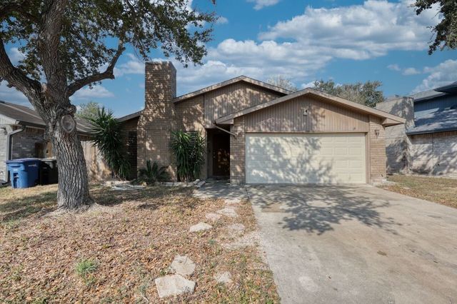2721 Allencrest Dr, Corpus Christi, TX 78415