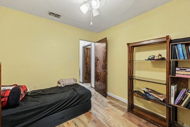 2721 Allencrest Dr, Corpus Christi, TX 78415