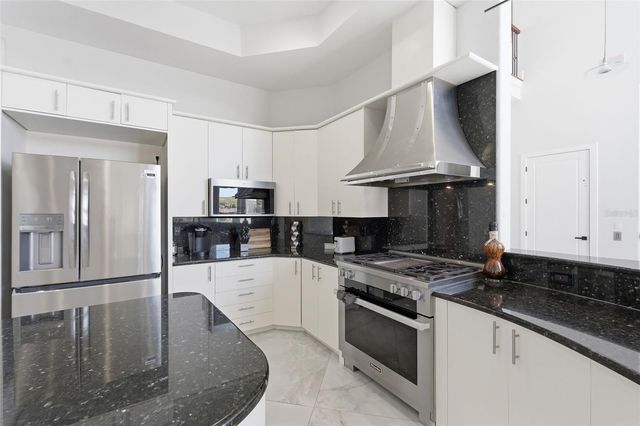 42 MIDWAY ISLAND, Clearwater, FL 33767