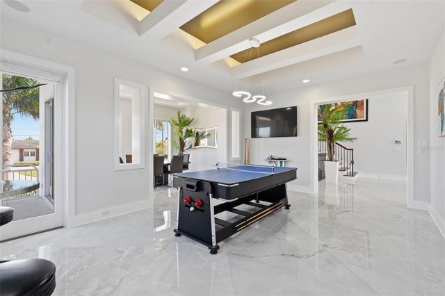 42 MIDWAY ISLAND, Clearwater, FL 33767