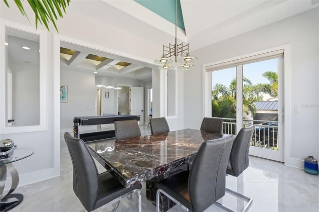 42 MIDWAY ISLAND, Clearwater, FL 33767