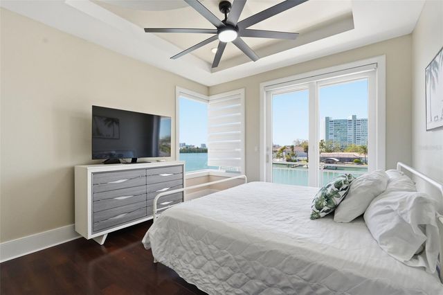 42 MIDWAY ISLAND, Clearwater, FL 33767