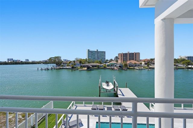 42 MIDWAY ISLAND, Clearwater, FL 33767