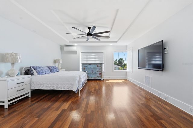 42 MIDWAY ISLAND, Clearwater, FL 33767