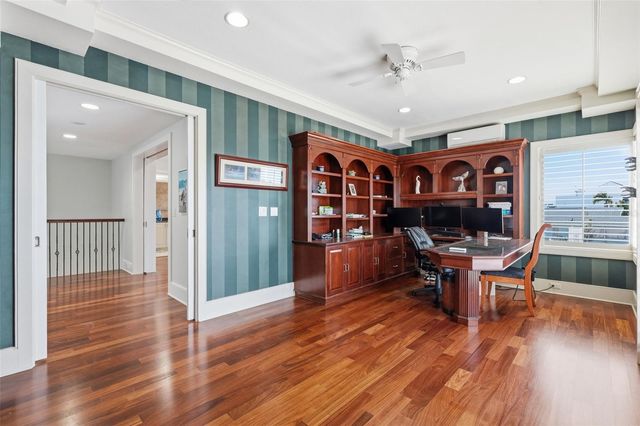 42 MIDWAY ISLAND, Clearwater, FL 33767