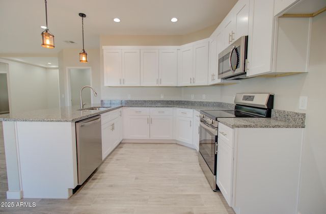 3610 N MOHU Drive, Eloy, AZ 85131