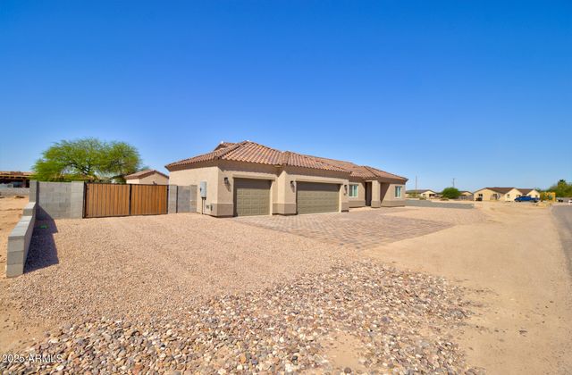 3610 N MOHU Drive, Eloy, AZ 85131