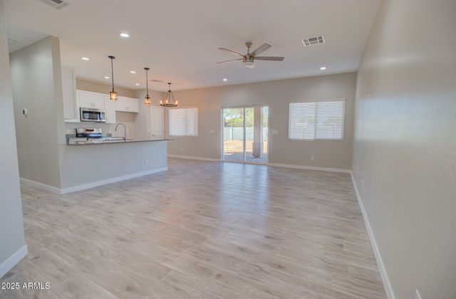 3610 N MOHU Drive, Eloy, AZ 85131