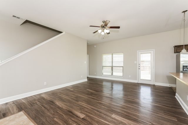 15635 Gatsby Lane, Dallas, TX 75253