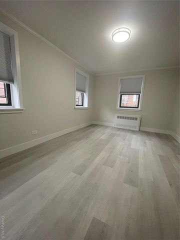 83-83 118 Street 1k, Kew Gardens, NY 11415