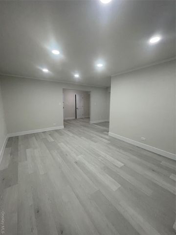 83-83 118 Street 1k, Kew Gardens, NY 11415