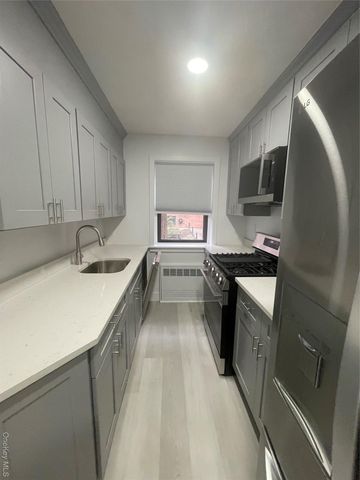 83-83 118 Street 1k, Kew Gardens, NY 11415