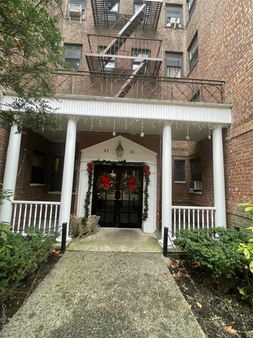 83-83 118 Street 1k, Kew Gardens, NY 11415