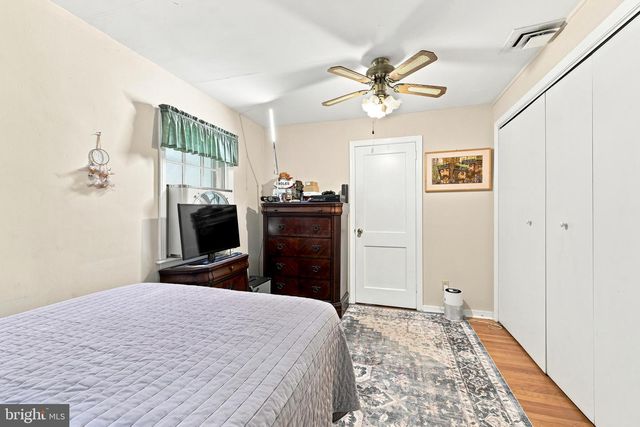 844 BURMONT RD, Drexel Hill, PA 19026