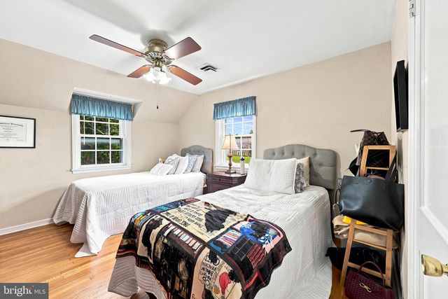 844 BURMONT RD, Drexel Hill, PA 19026