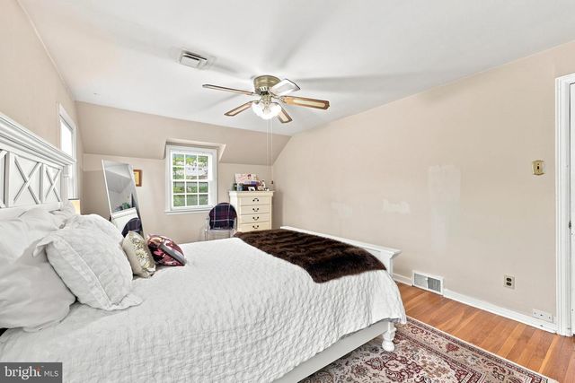 844 BURMONT RD, Drexel Hill, PA 19026