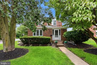 844 BURMONT RD, Drexel Hill, PA 19026
