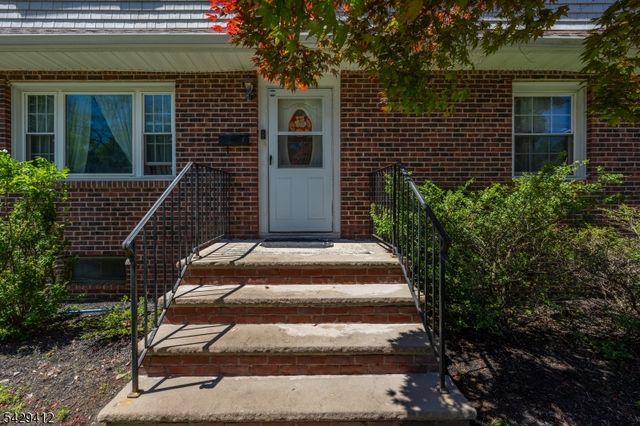 169 Central Ave, West Caldwell Twp., NJ 07006