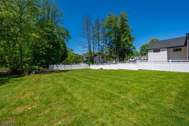 169 Central Ave, West Caldwell Twp., NJ 07006
