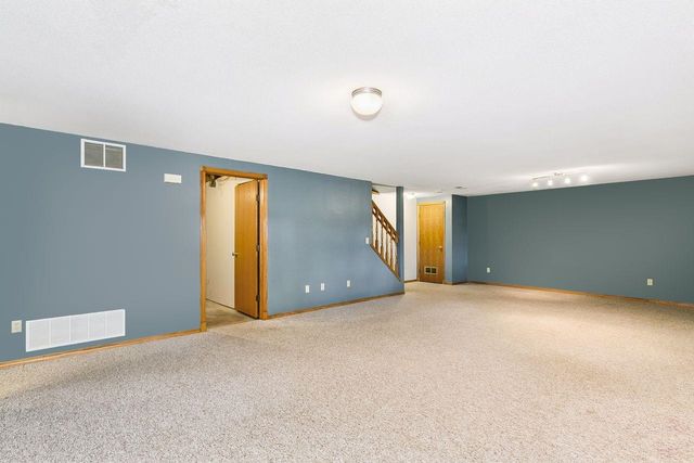 2517 N Covington Cir., Wichita, KS 67205