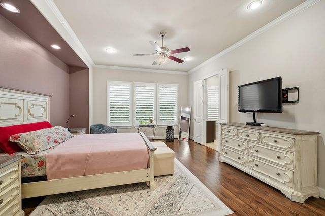 1810 Upland Lakes, Houston, TX 77043