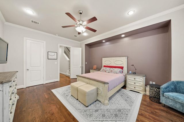 1810 Upland Lakes, Houston, TX 77043