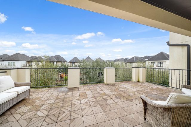 1810 Upland Lakes, Houston, TX 77043