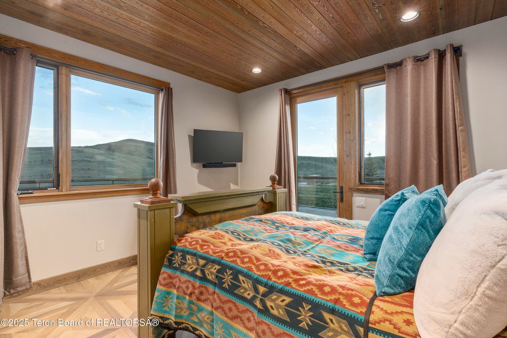 627 RYEGRASS Road, Daniel, WY 83115 photo 34