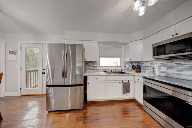 3218 S Co Rd 900 E, Velpen, IN 47590