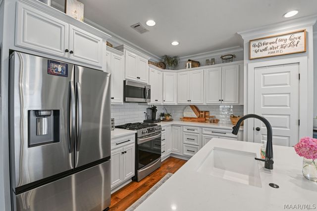 112 Woodridge Avenue, Pike Road, AL 36064
