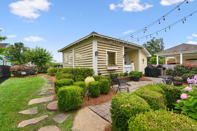 112 Woodridge Avenue, Pike Road, AL 36064