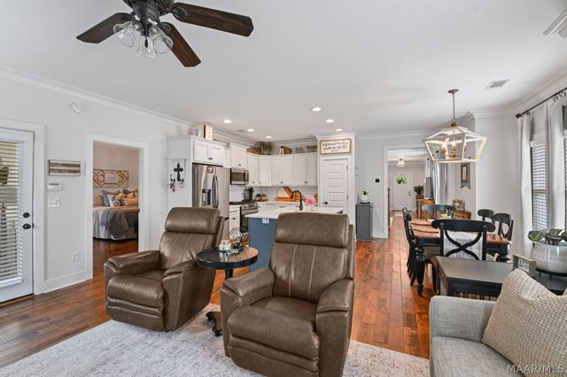 112 Woodridge Avenue, Pike Road, AL 36064