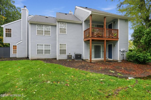 407 Hampton Court, Manalapan, NJ 07726