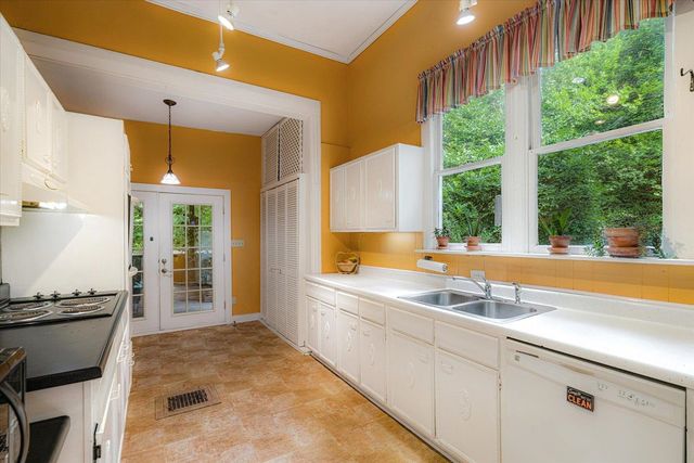 1785 GLENWOOD PL, Memphis, TN 38104